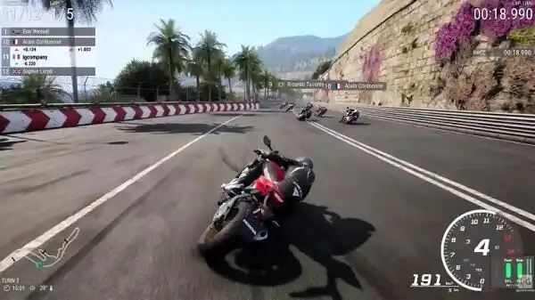 Ride 4 Game Mobile APK